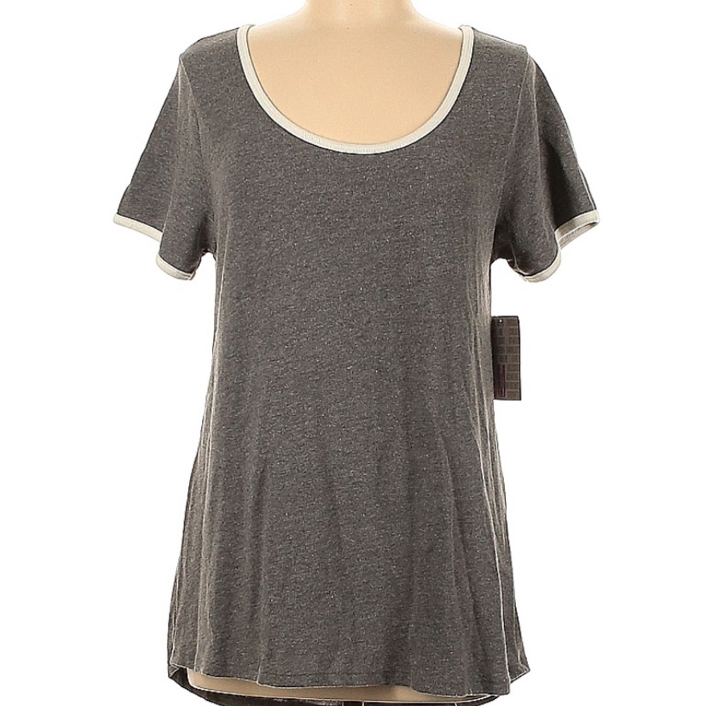 Lularoe Classic shirt